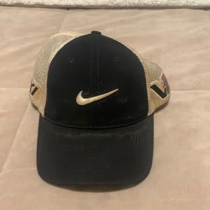 Nike Golf Fitted Hat 7 3/8